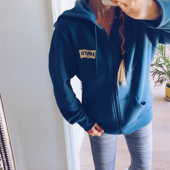 levis hoodie zip